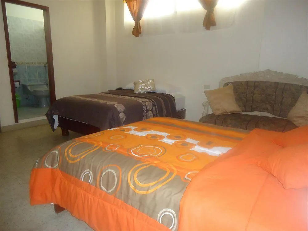 Hostal Perla Real Inn Guayaquil 3*,
