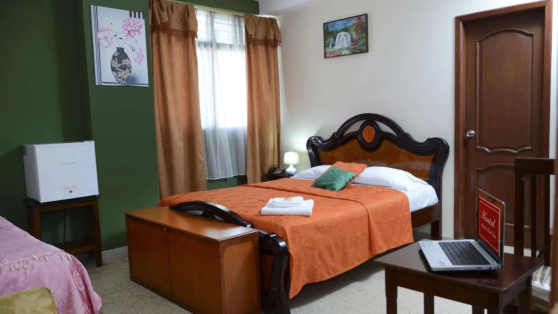Hostal Perla Real Inn Guayaquil Bed & Breakfast