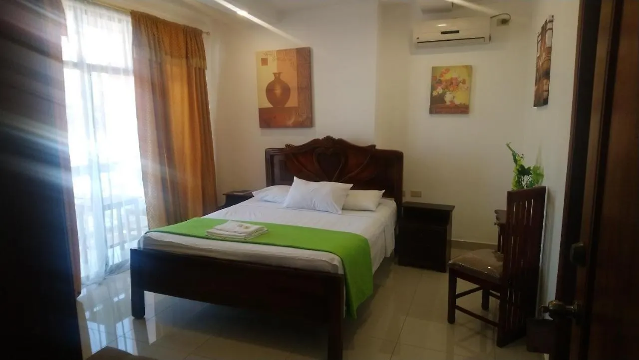 Hostal Perla Real Inn Guayaquil Ecuador